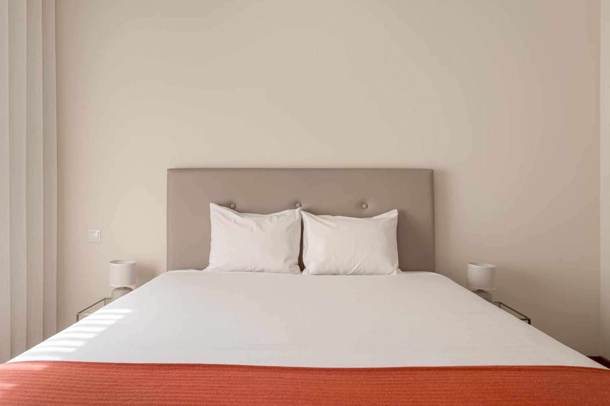 Joivy Stylish City Centre Flat With Parking Maia  Exterior photo