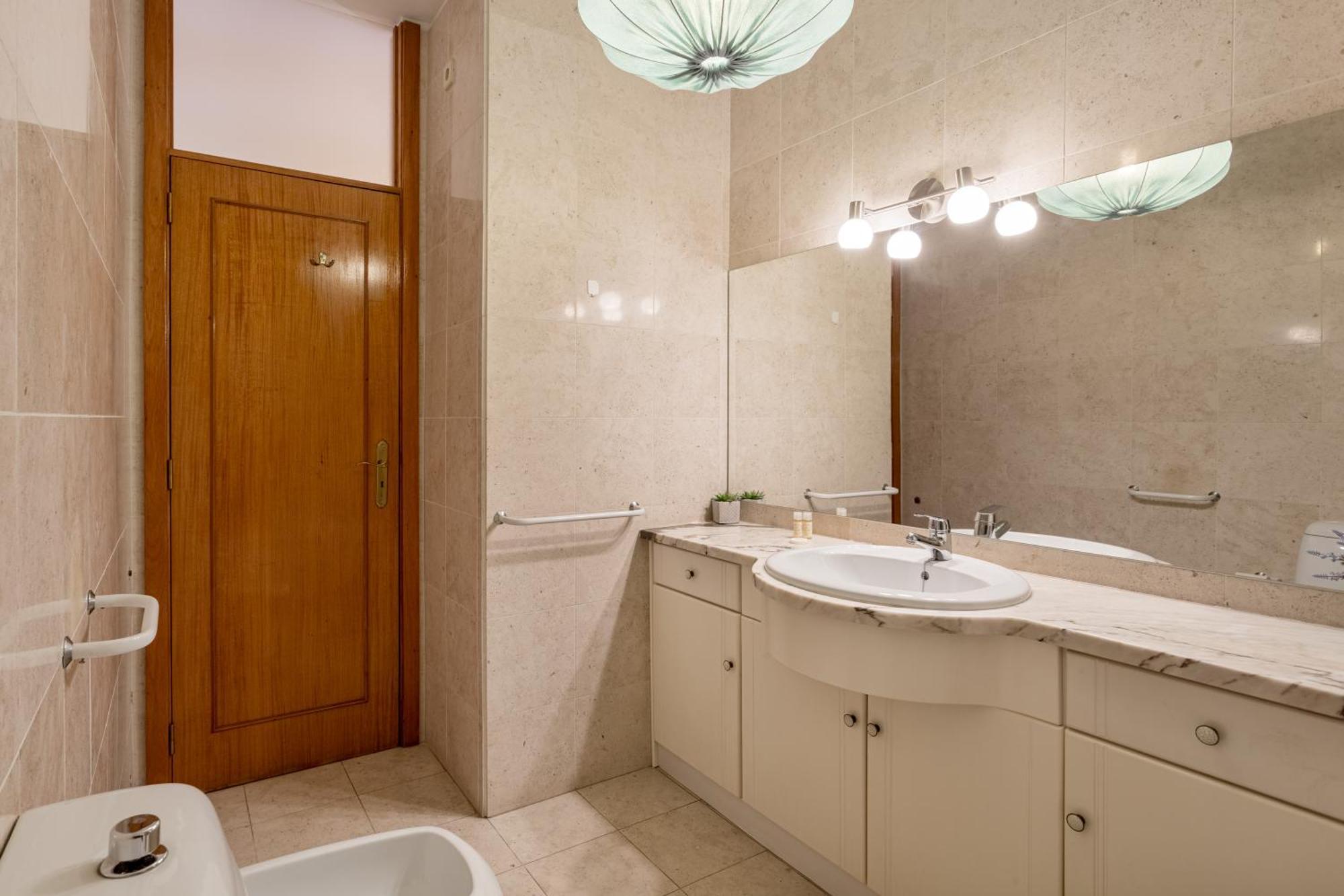 Joivy Stylish City Centre Flat With Parking Maia  Exterior photo